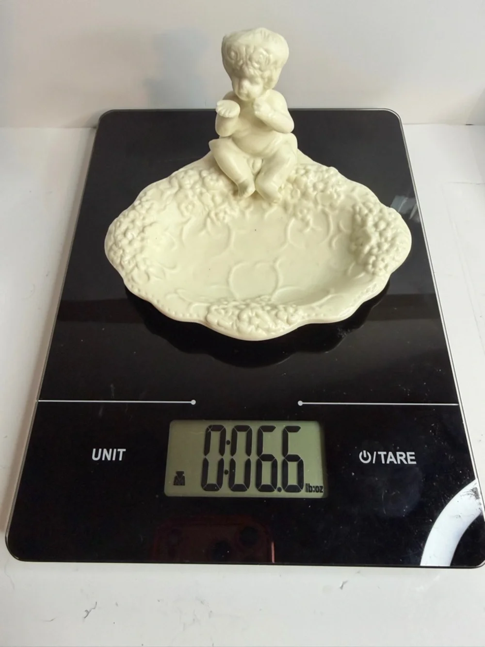 Vintage Matte Bisque Porcelain Cherub Soap Dish